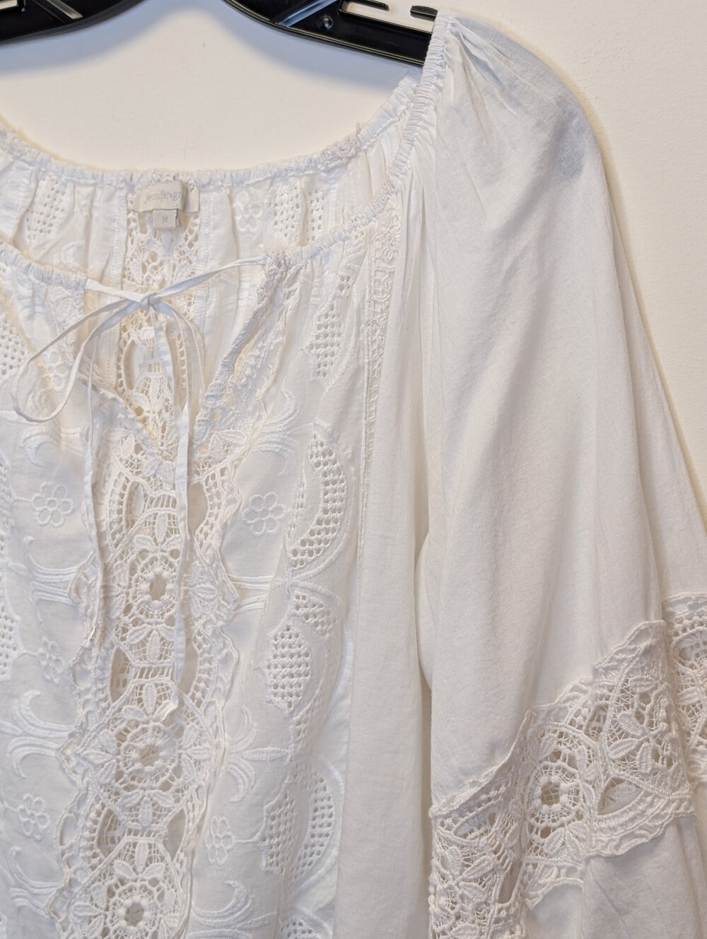 Jennifer & Grace White Eyelet Lace Boho Peasant Blouse Top M - Picture 4 of 16